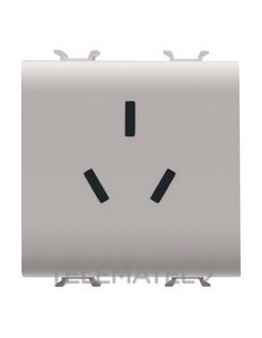 TAPA FUERZA STD.CHINA 2P+T 10A BG